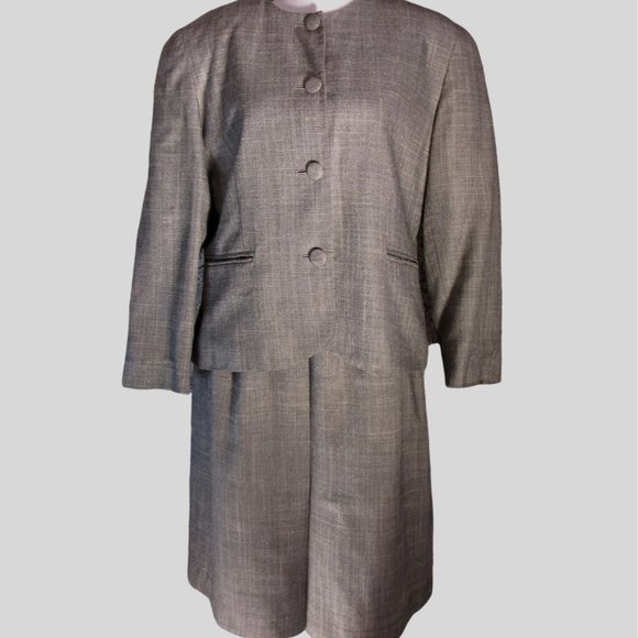 VINTAGE 1980's Gray Light Academia Career 2-Piece Skirt Suit - Women's 12 - Picture 1 of 9